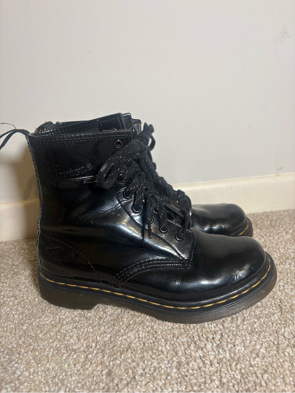 Dr.Martens 1460 Black Patent Leather Shiny Combat Boots Size 6 Ladies